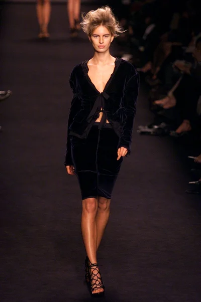Look 24